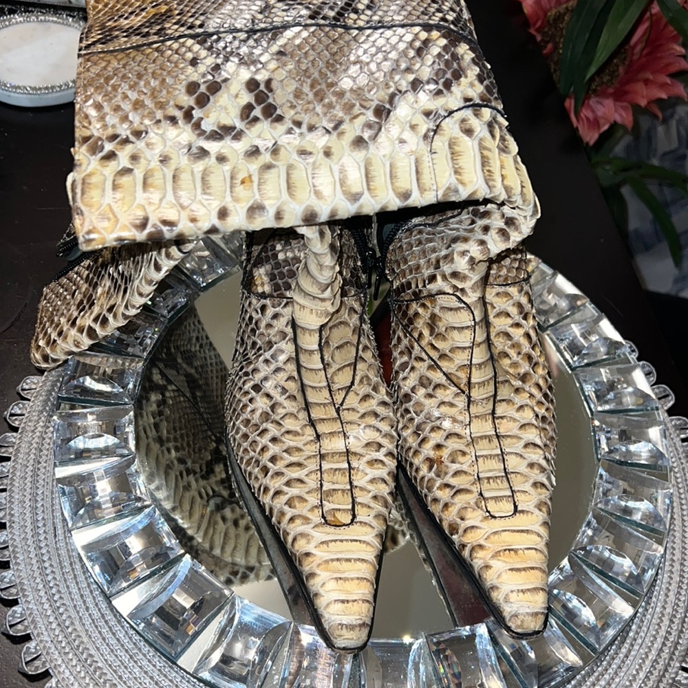 Snake skin Italian made boots